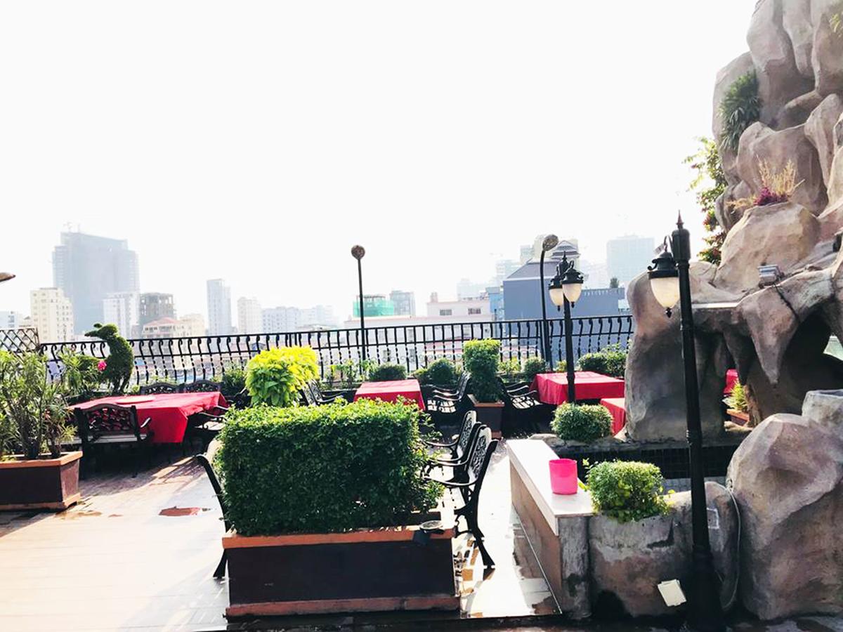 Hotel Luxury World Phnompen Kültér fotó