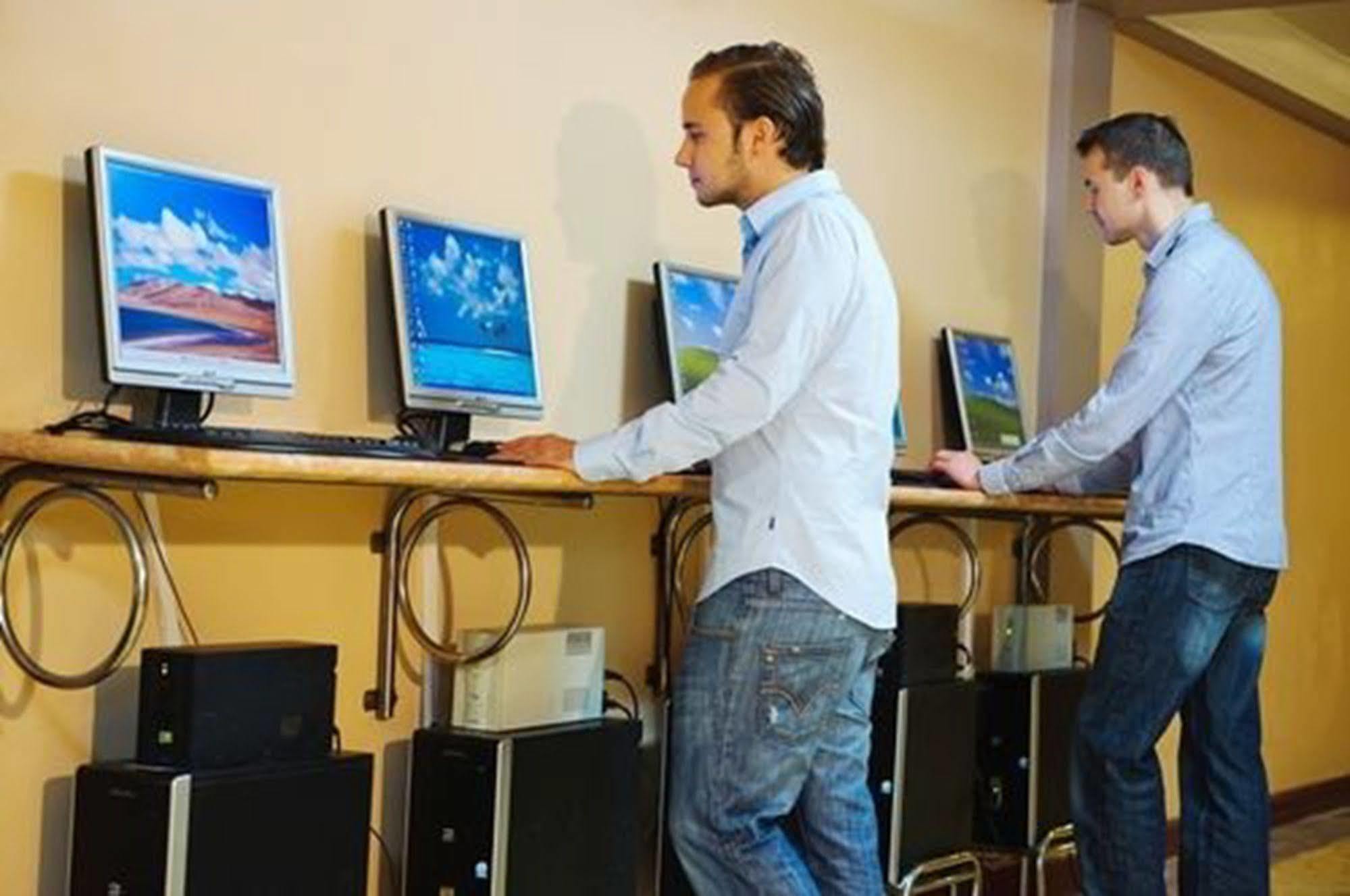 Hotel Luxury World Phnompen Kültér fotó
