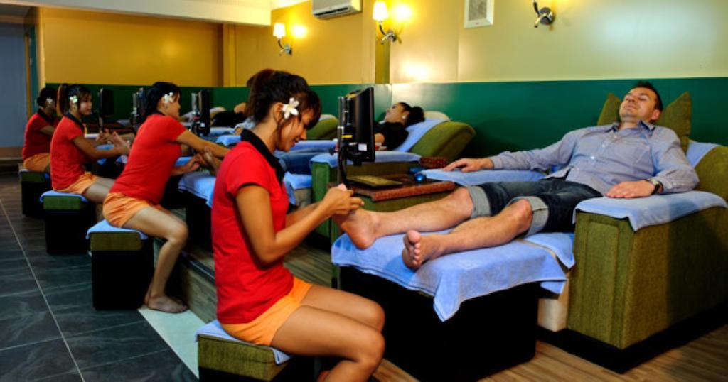 Hotel Luxury World Phnompen Kültér fotó